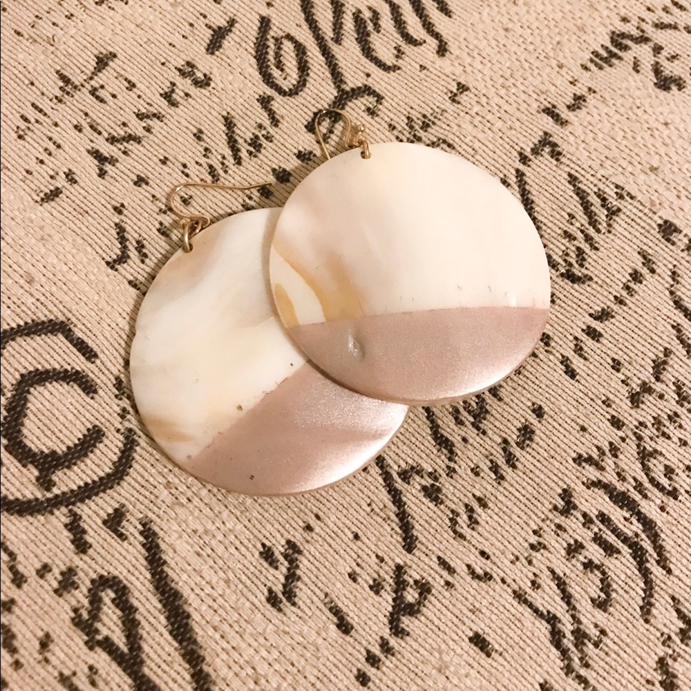 Pearl Shell Earrings